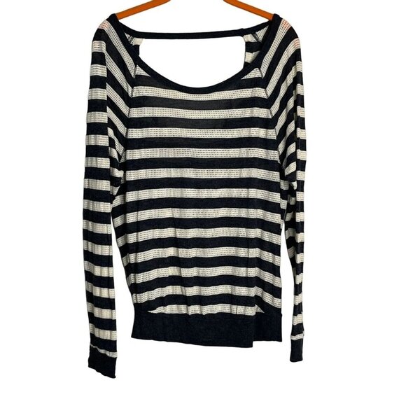 Alo Yoga‎ Open Back Long Sleeve Striped Perforated Shirt Cream Grey Oversized XS - Picture 1 of 7
